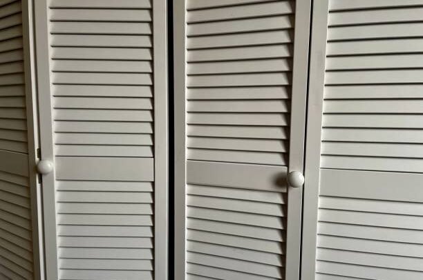 Closet Door Repair